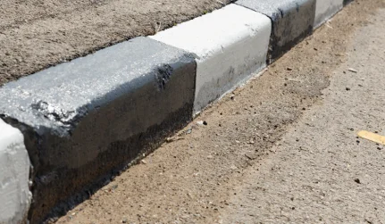 Concrete Curbs & Commercial Concrete Services