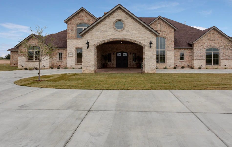 Concrete Driveway Installation Services (1)